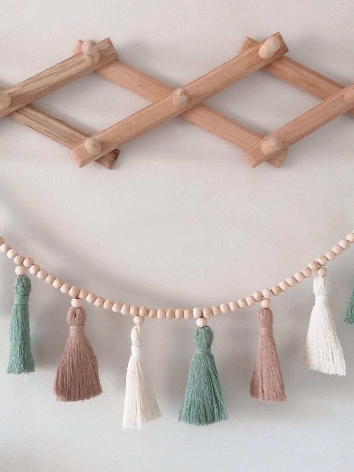 Guirxiété de pompons en macram - Baby Nursery Garland avis et prix