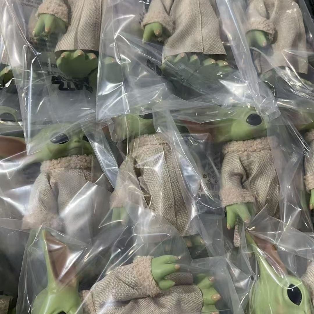 Figurine d'action Yoda bébé 30 - Baby Yoda Nursery avis et prix